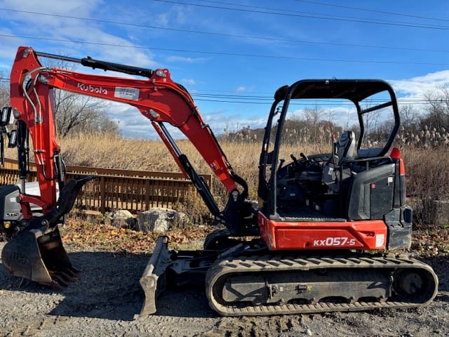 KX057-5 EXCAVATOR